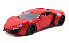 magnifique voiture de sport rouge