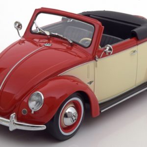 voiture rouge et blanche cabriolet