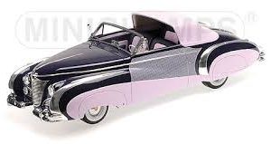 oldtimer car mauve roadster