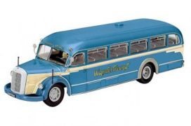 ancien bus bleu et creme