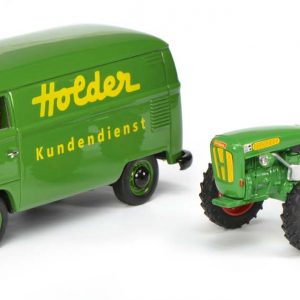 set with oldtimer truck green and oldtimer tractor green