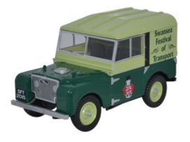 vieille jeep verte