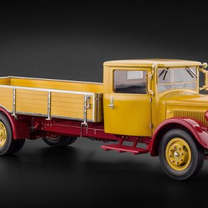 vieux camion plateau orange