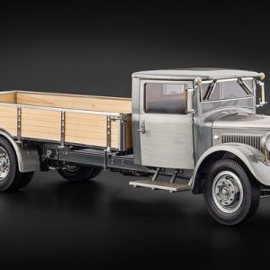 vieux camion gris