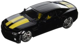 voiture de sport noire avec bande jaune