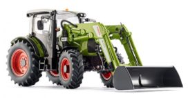 tracteur agricole vert avec chargeur avant