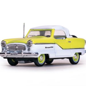 vieille voiture jaune et blanche