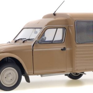 vieille camionette beige