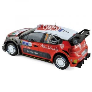 voiture de course de rallye rouge