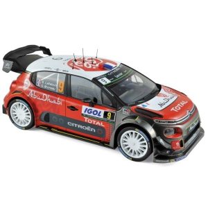 voiture de course de rallye rouge