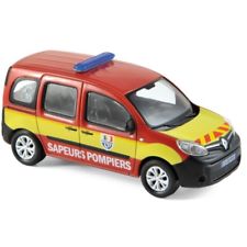 camionette de pompiers rouge