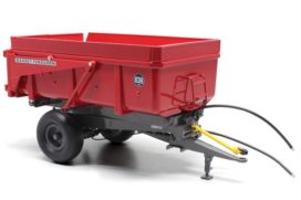 vieille benne agricole rouge