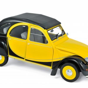 vieille voiture jaune et noire