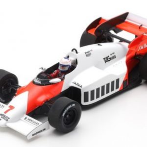 vieille voiture de course formule 1 rouge et blanche