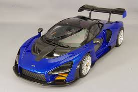 voiture de sport bleu