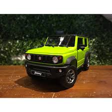 petite voiture jeep verte