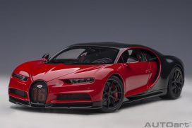 voiture de sport rouge et noire