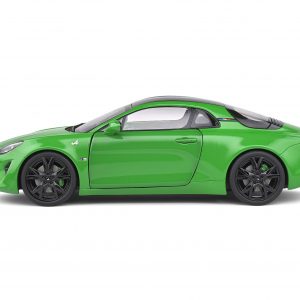 voiture de sport coupe vert