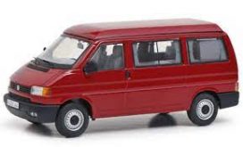 vieille camionnette camping car rouge