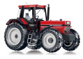 vieux tracteur agricole rouge