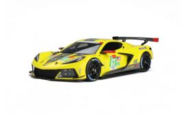 voiture de course jaune et grise