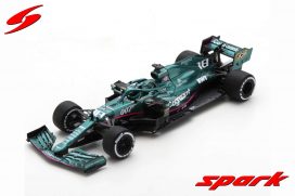 voiture de course formule 1 verte