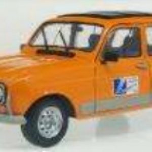 vieille voiture française orange