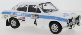 vieille voiture de rallye blanche et bleu