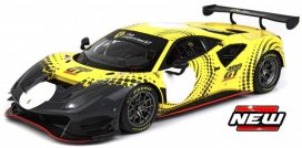 voiture de course jaune et noire