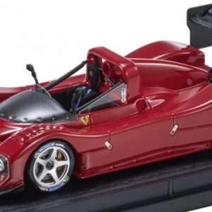 vieille voiture de course italienne rouge