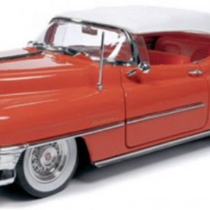 vieille voiture americaine cabriolet rouge et blanche