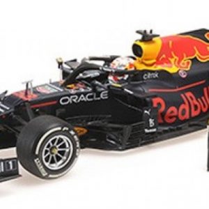 voiture de course formule 1 noire