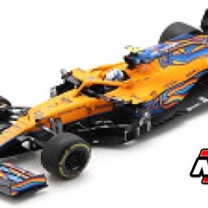 voiture de course formule 1 orange et bleu