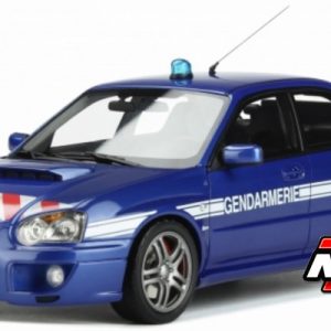 vieille voiture bleu de gendarmerie francaise