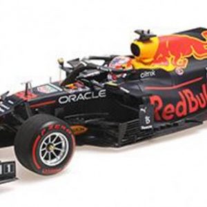 voiture de course formule 1 noire