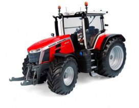 gros tracteur agricole rouge