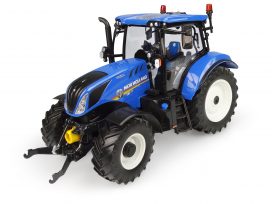 gros tracteur agricole bleu