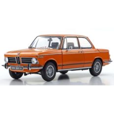 vieille voiture de collection orange