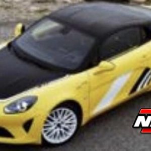 voiture française de sport noire et jaune