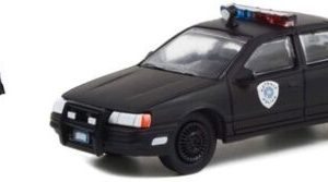 vieille voiture de police noire