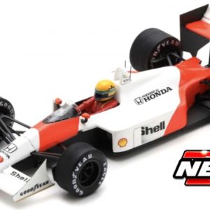 vieille voiture de course formule 1 orange et blanche