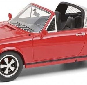 vieille voiture de sport targa rouge