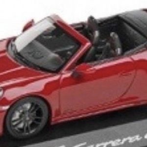 voiture de sport allemande cabriolet rouge