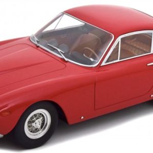 vieille voiture coupé rouge