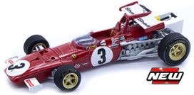 vieille voiture de course italienne formule 1 rouge