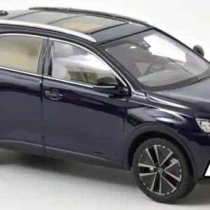 voiture suv française bleu foncé