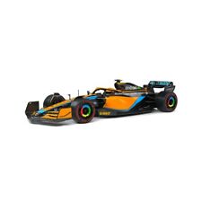 voiture de course formule 1 orange et bleu