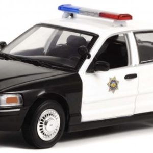 vieille voiture de police americaine noire et blanche