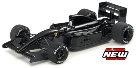 vieille voiture formule 1 noire