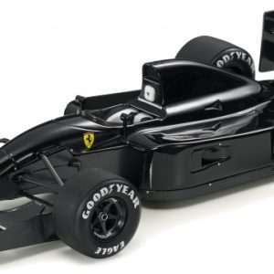 vieille voiture formule 1 noire